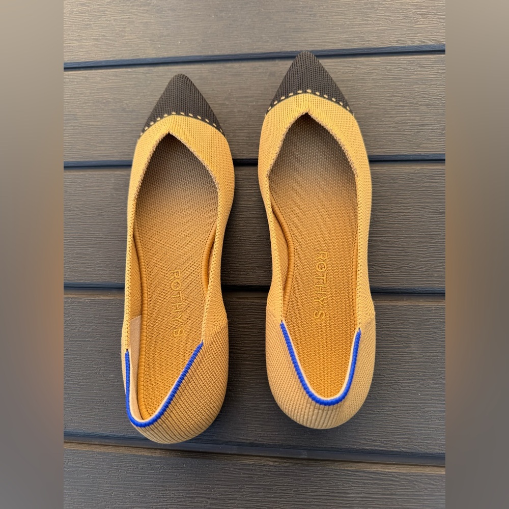 Rothy's The Point ll Camel Cap Toe Women's Black and Tan Flats - Picture 2 of 5